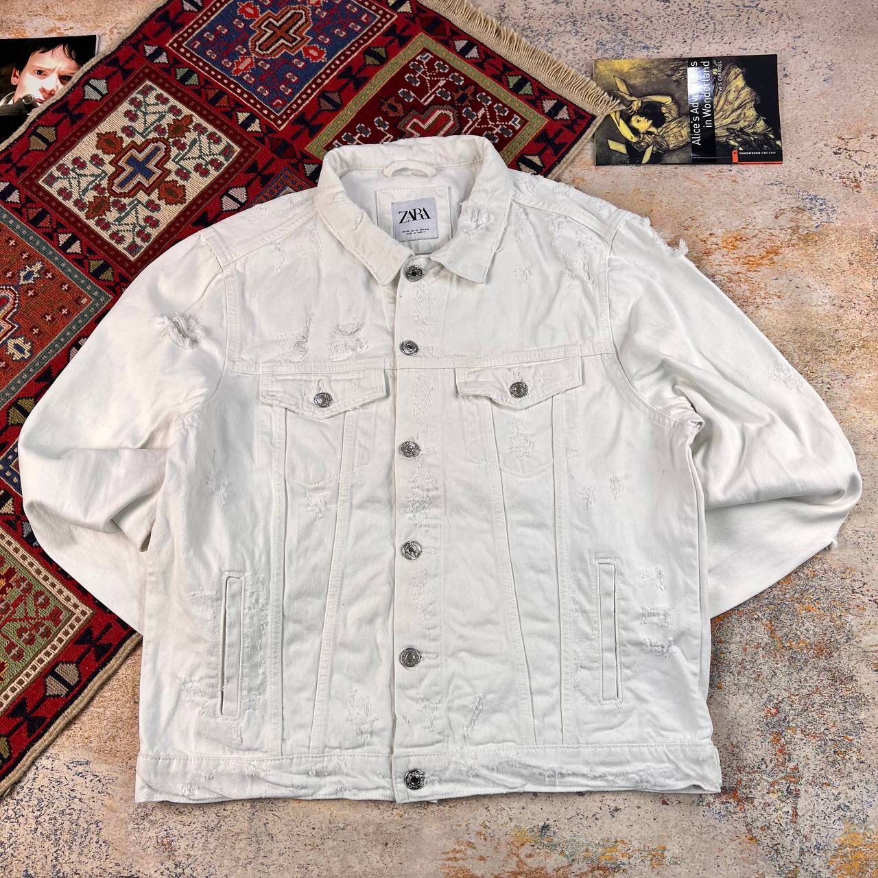 کاپشن جین سفید  ZARA سایز XL | استوک اورجینال -استوک مارک‌ باز