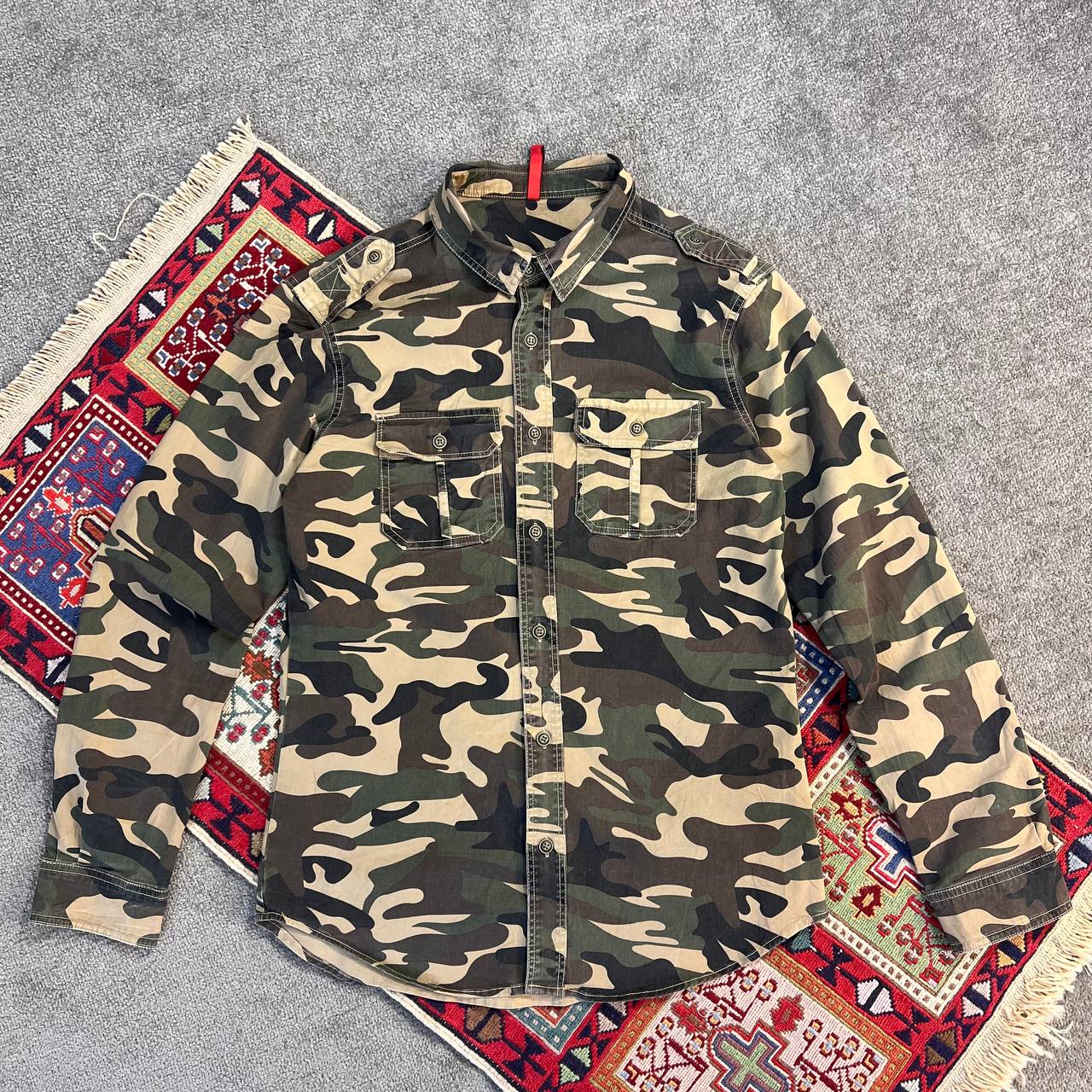 پیراهن چریکی طرح نظامی مردانه | سایز میدیوم | خرید از استوک مارک باز