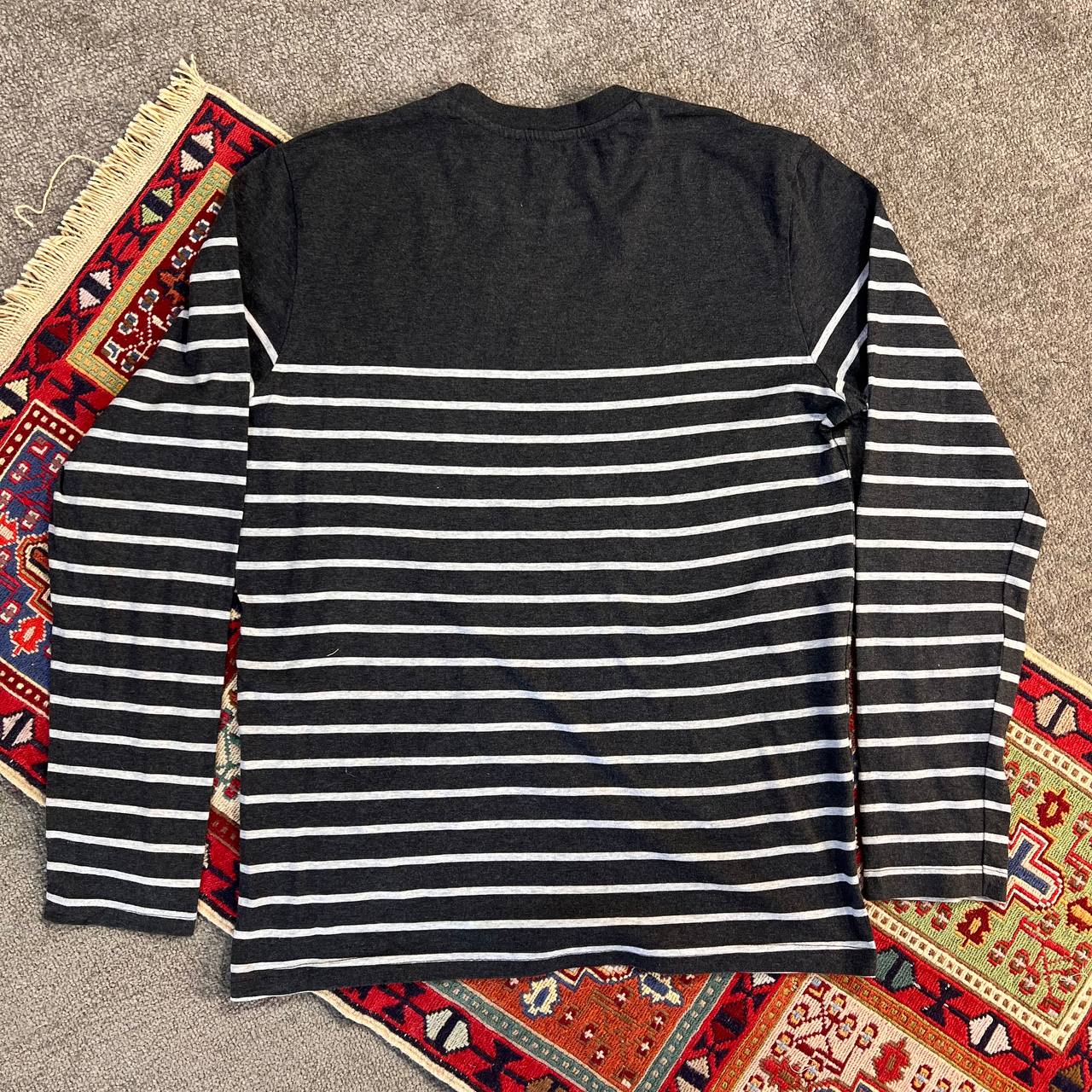 تیشرت آستین‌بلند مردانه GAP اورجینال | سایز میدیوم | استوک مارک باز