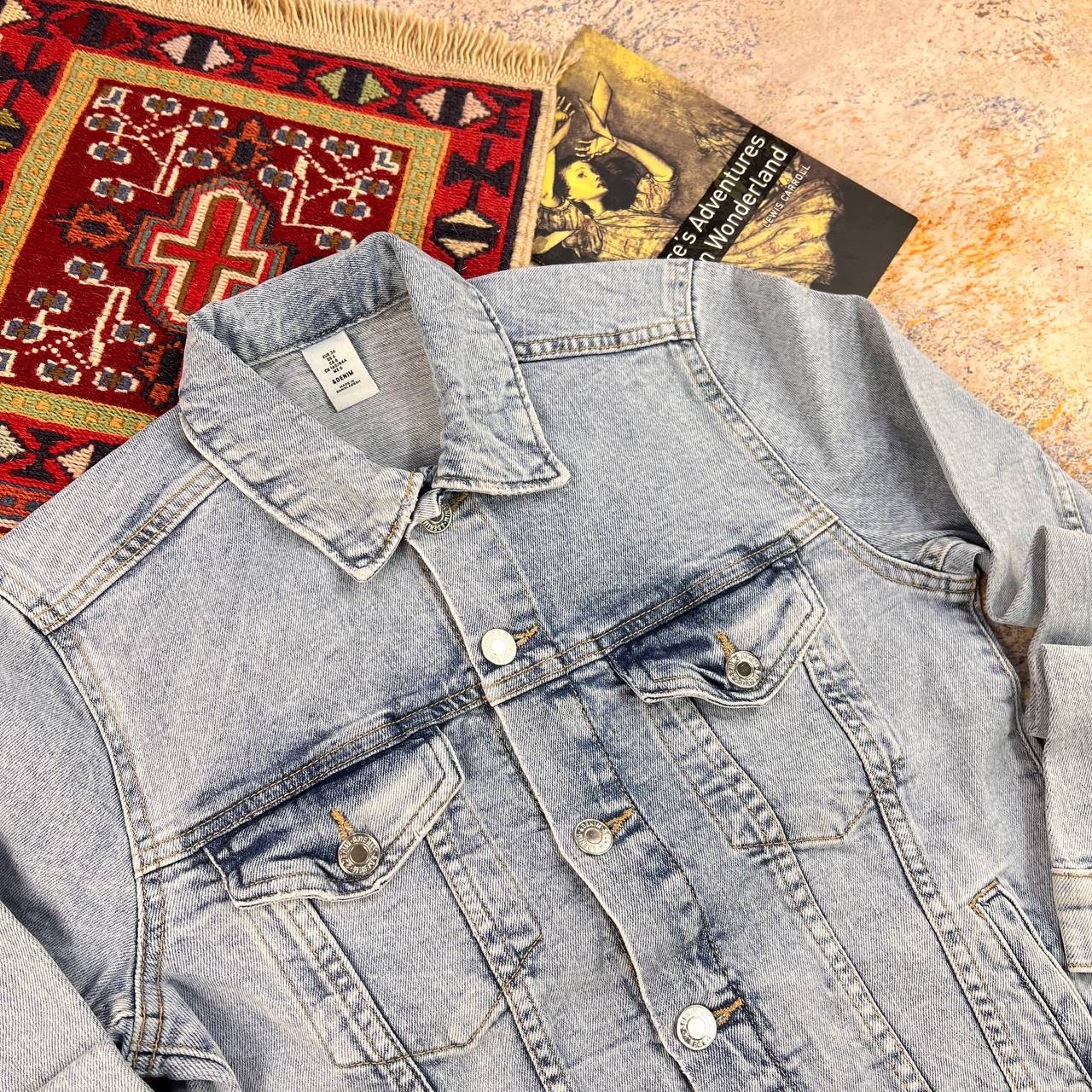 کاپشن جین آبی روشن  سایز s زنانه -استوک اورجینال -  استوک مارک باز