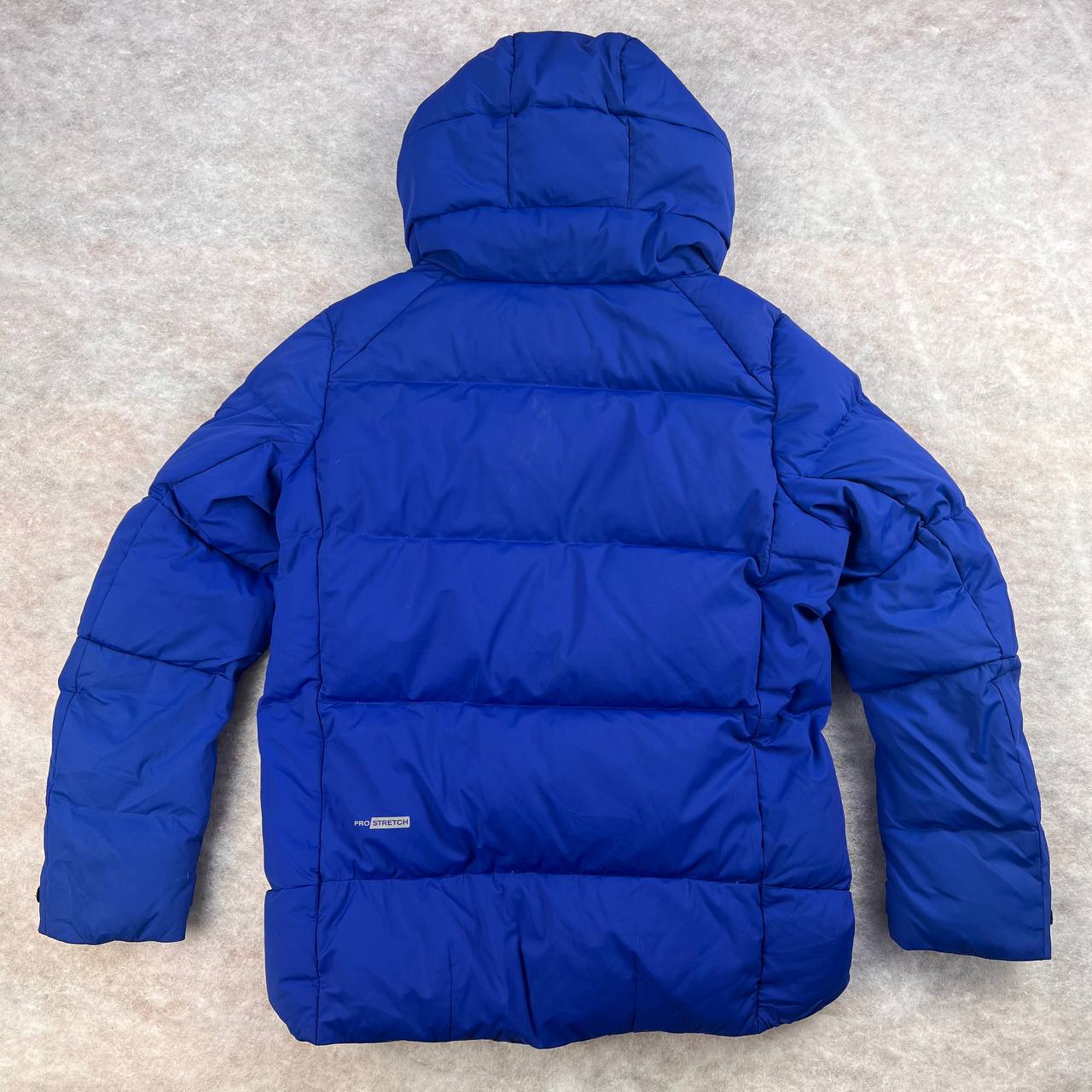 کاپشن پر سنگین فوق حرفه ای Helly Hansen اورجینال-سایز لارج  | استوک مارکباز