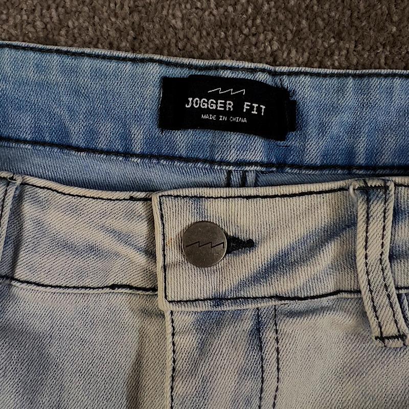 خرید شلوار جین اورجینال مدل جاگوار فیت( گدایی) برند factorie استرالیا